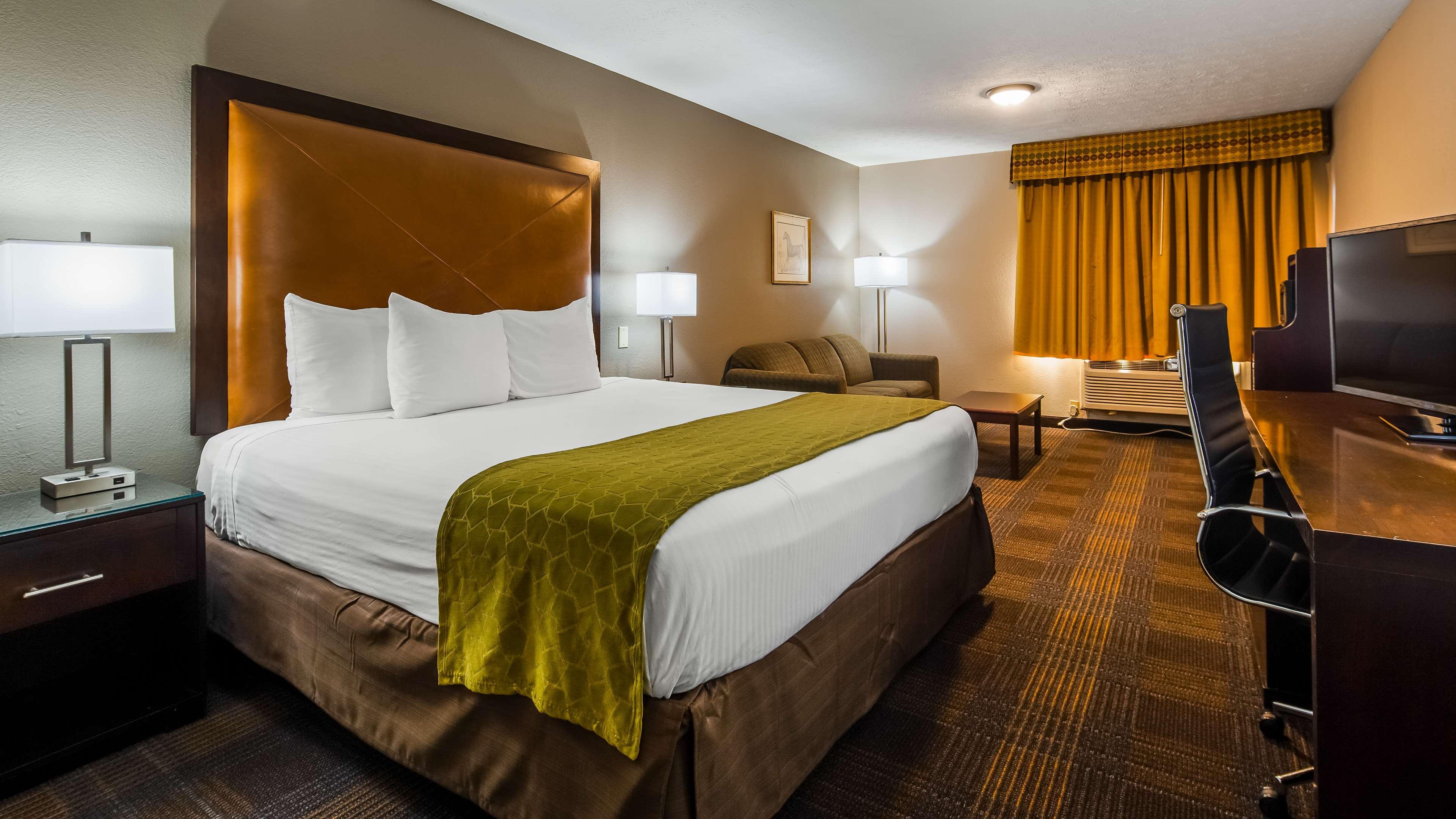 Best Western Shelbyville Lodge Экстерьер фото