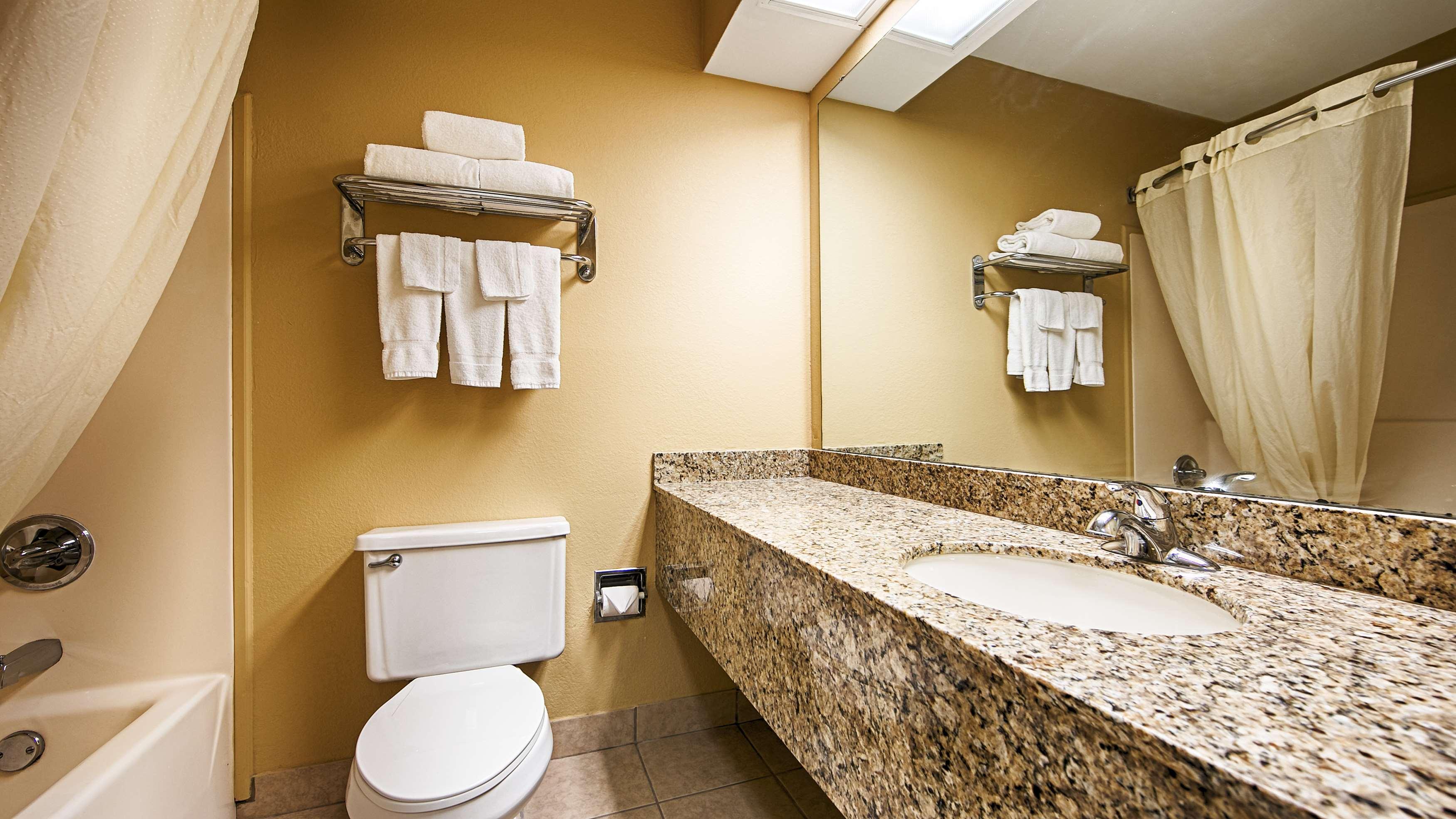 Best Western Shelbyville Lodge Экстерьер фото