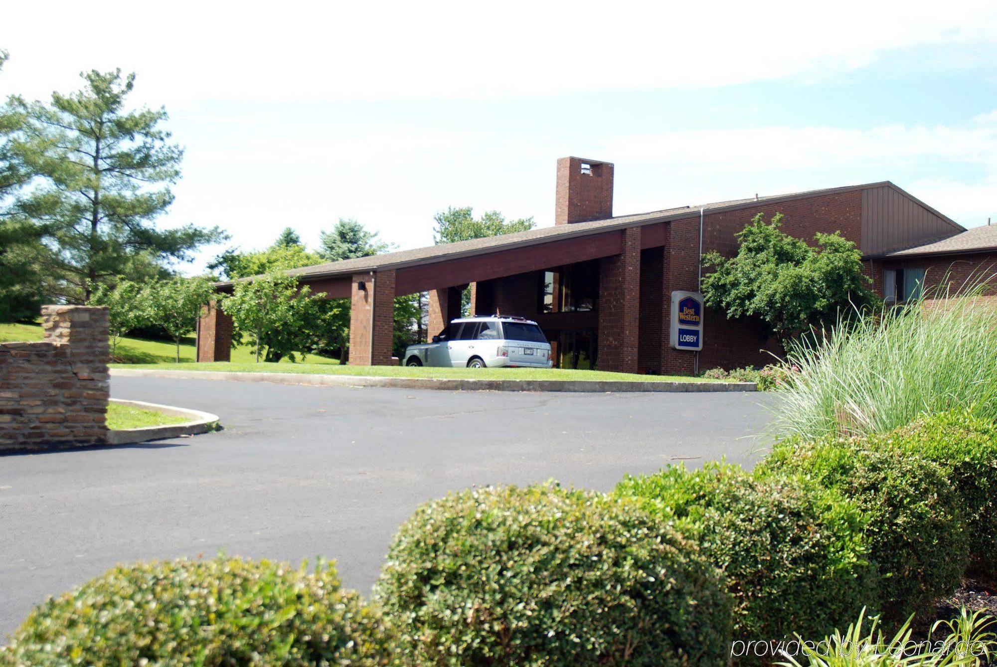 Best Western Shelbyville Lodge Экстерьер фото