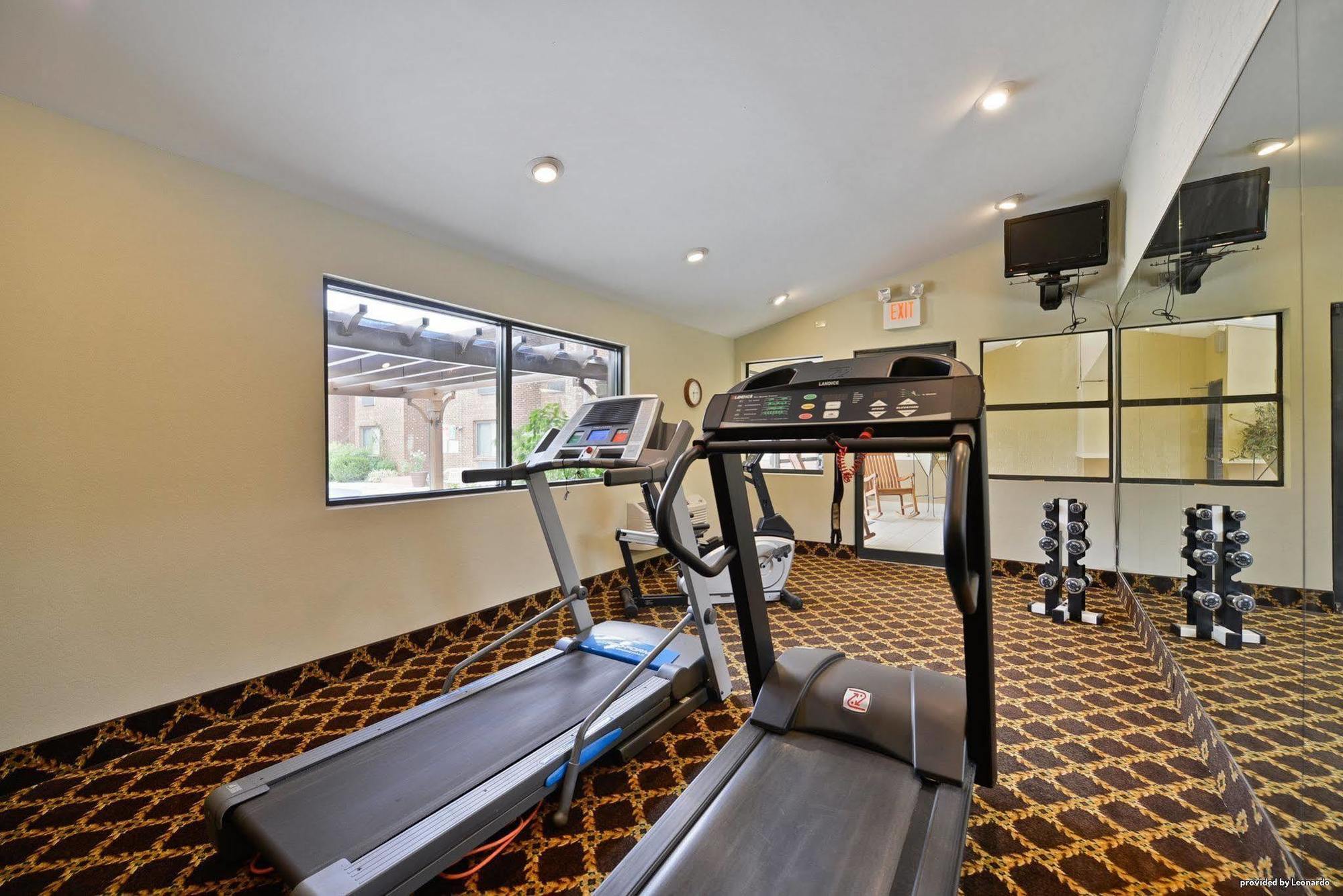 Best Western Shelbyville Lodge Экстерьер фото